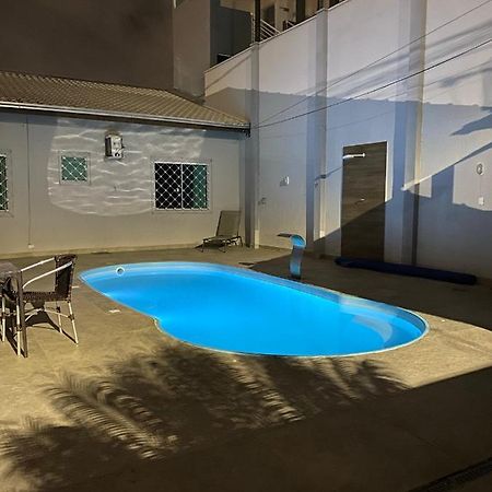 Casa No Centro De Balneario Camboriu Villa Buitenkant foto