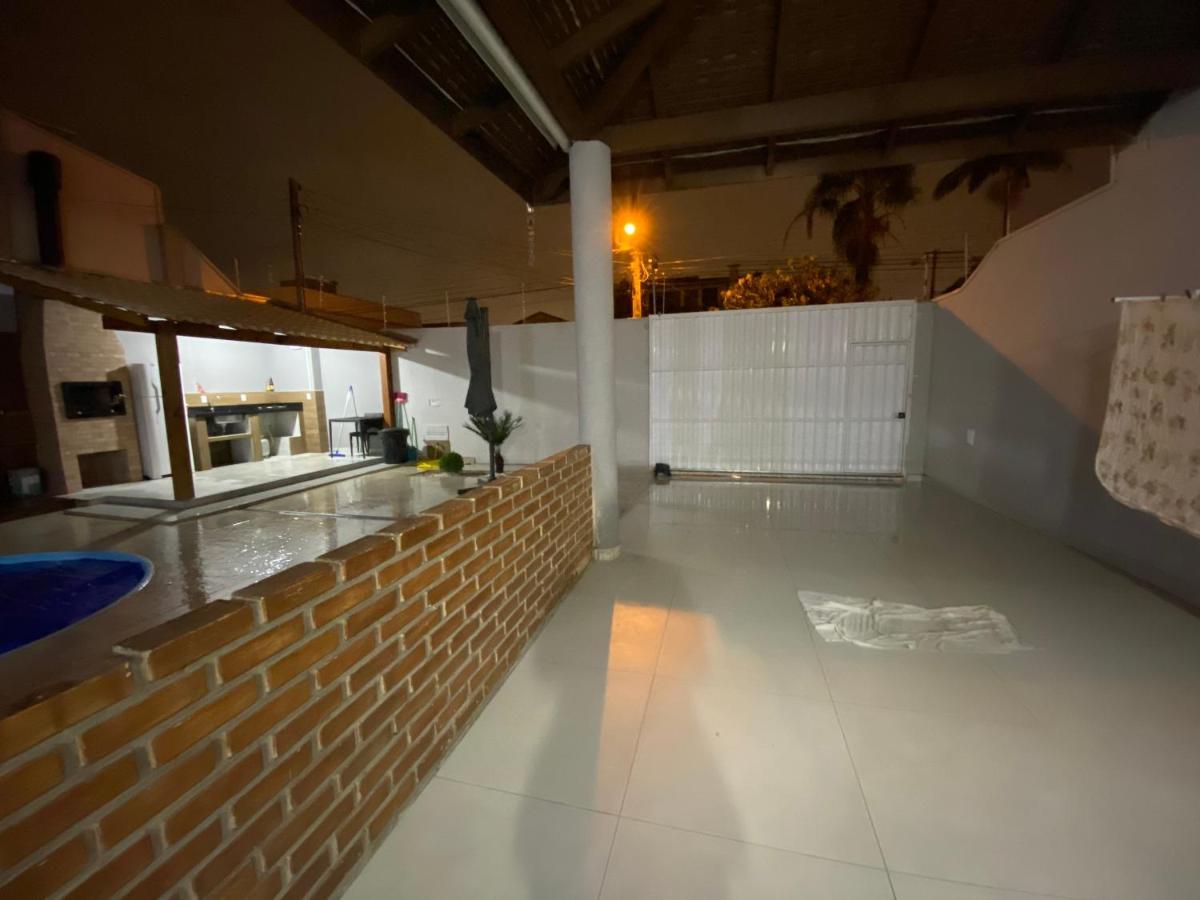 Casa No Centro De Balneario Camboriu Villa Buitenkant foto