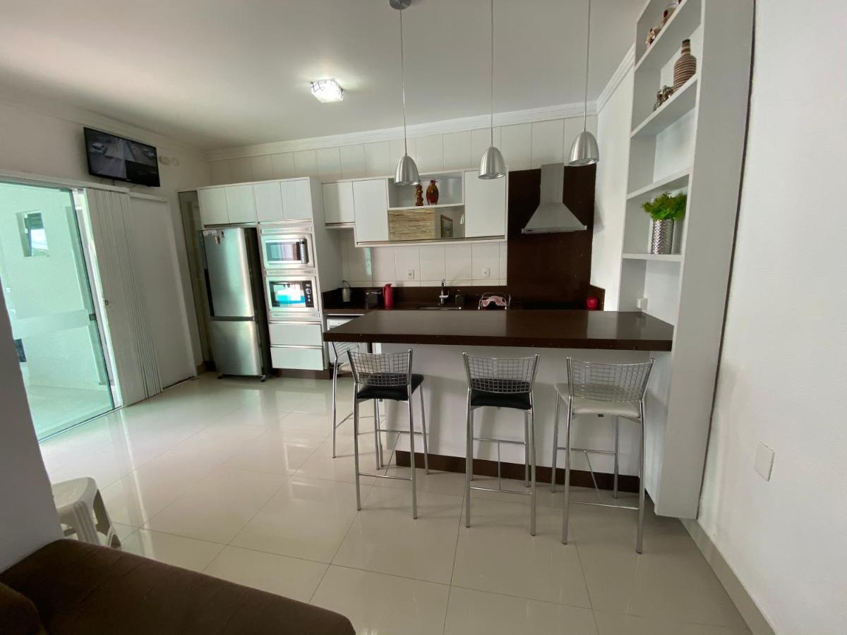 Casa No Centro De Balneario Camboriu Villa Buitenkant foto